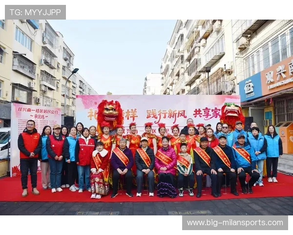 球员在社区活动中积极参与传播正能量(64 ) 球员在社区活动中积极参与传播正能量(64 )